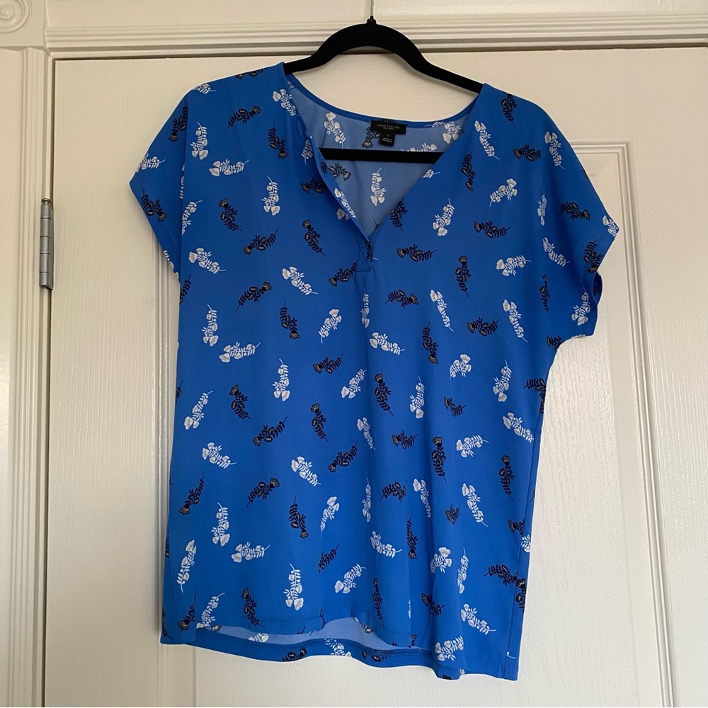 Blue Floral Women's Top
